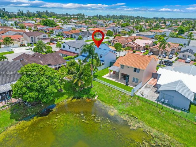 942 NW 133rd Ct, Miami, FL 33182