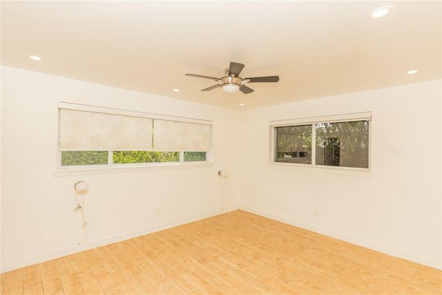 2510 NE 207th Terrace, Miami, FL 33180