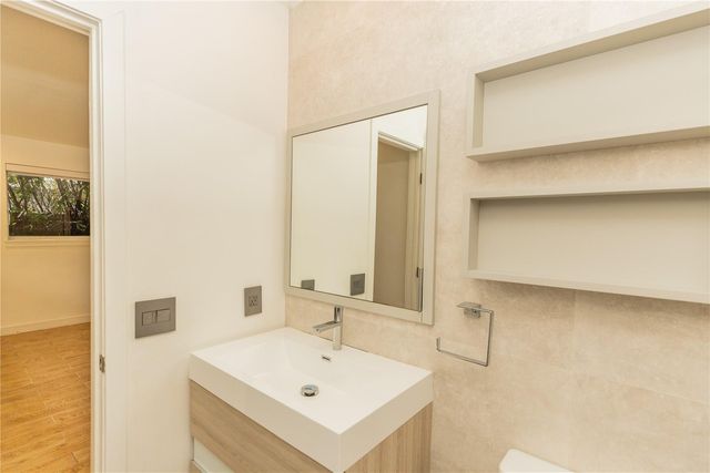 2510 NE 207th Terrace, Miami, FL 33180