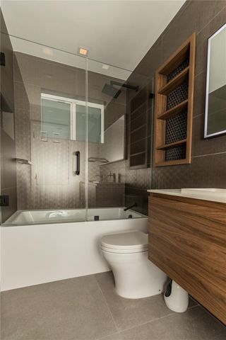 2510 NE 207th Terrace, Miami, FL 33180