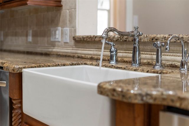 1206 Austin Colony Drive, Richmond, TX 77406