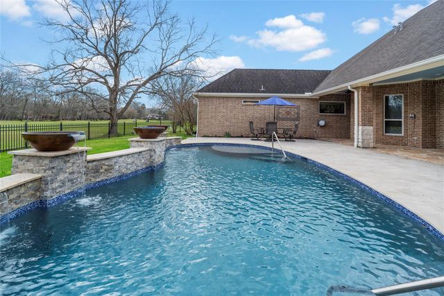 1206 Austin Colony Drive, Richmond, TX 77406