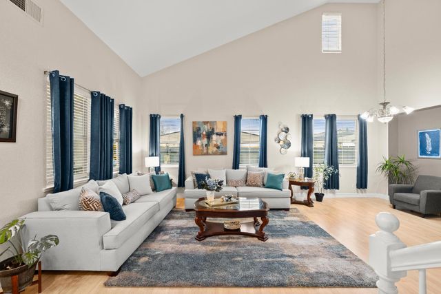 5216 Burberry Ct, Elk Grove, CA 95757