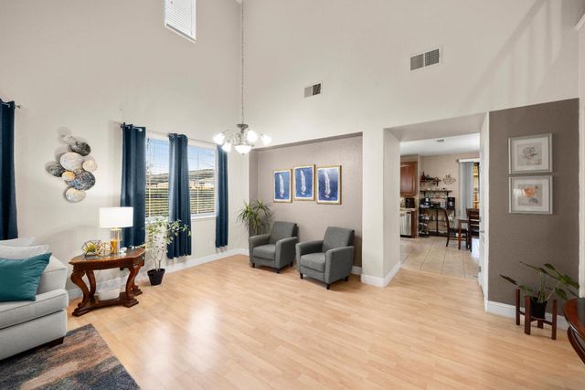 5216 Burberry Ct, Elk Grove, CA 95757