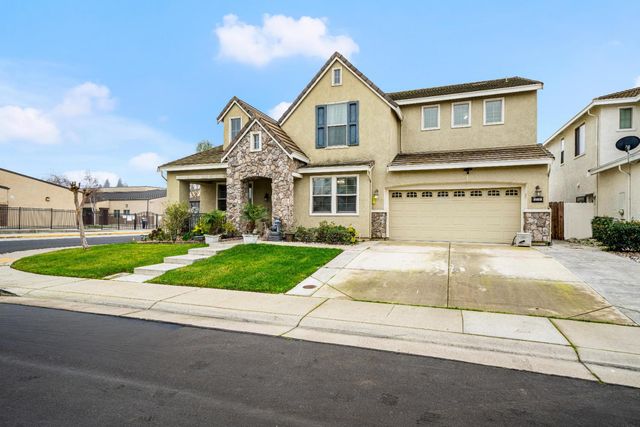 5216 Burberry Ct, Elk Grove, CA 95757