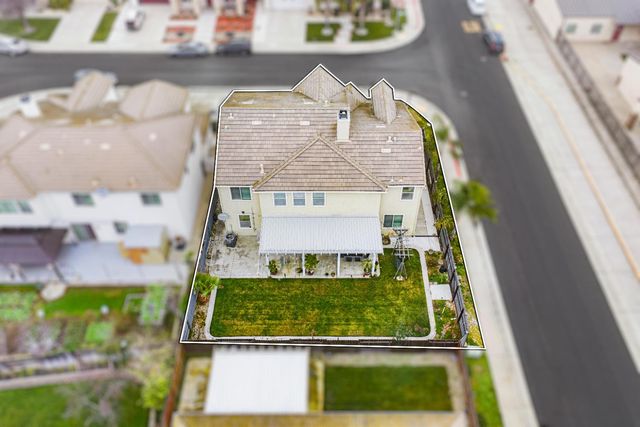 5216 Burberry Ct, Elk Grove, CA 95757