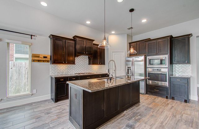 13937 Naples Park Court, Pearland, TX 77584
