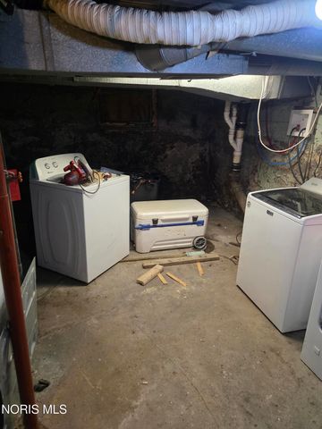 1303 Albert Street, Toledo, OH 43605