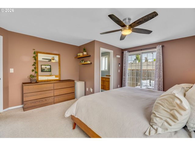 1634 Sw Spring Garden St, Portland, OR 97219