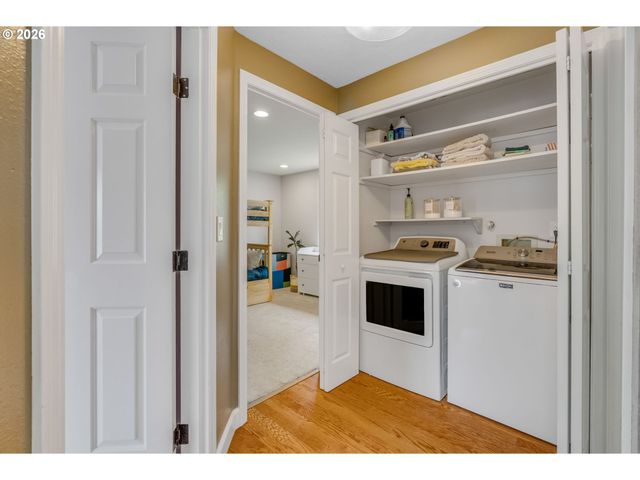 1634 Sw Spring Garden St, Portland, OR 97219