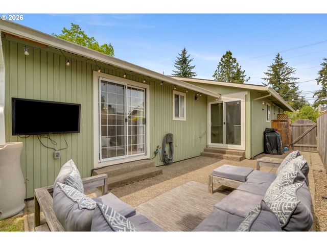 1634 Sw Spring Garden St, Portland, OR 97219