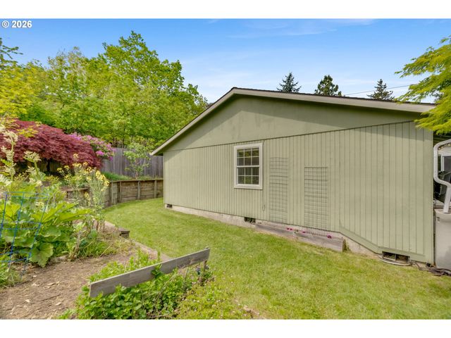 1634 Sw Spring Garden St, Portland, OR 97219