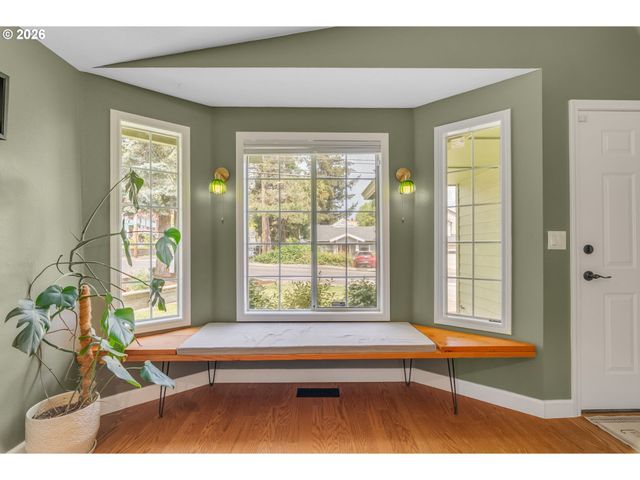 1634 Sw Spring Garden St, Portland, OR 97219