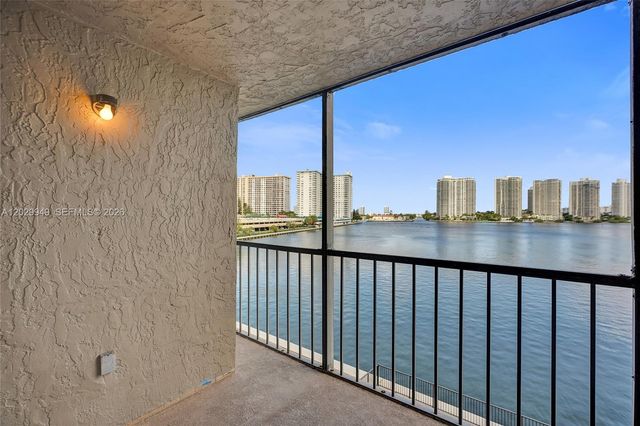 17500 N Bay Rd S403, Sunny Isles Beach, FL 33160