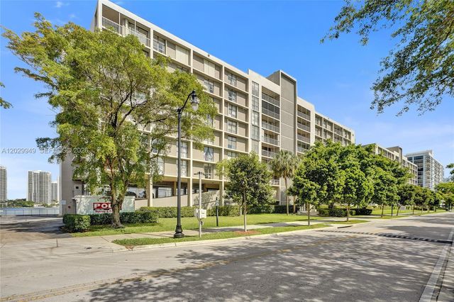 17500 N Bay Rd S403, Sunny Isles Beach, FL 33160