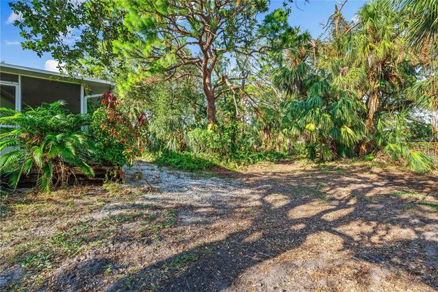 630 N JEFFERSON AVENUE 19, Sarasota, FL 34237