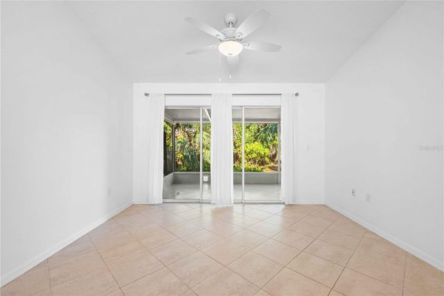 630 N JEFFERSON AVENUE 19, Sarasota, FL 34237