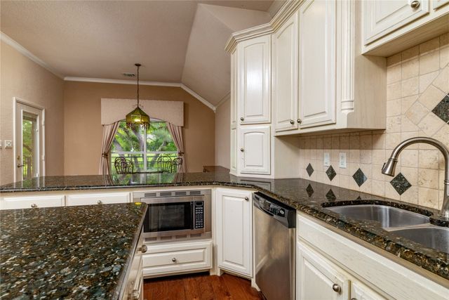 603 Runaway Bay Drive, Runaway Bay, TX 76426