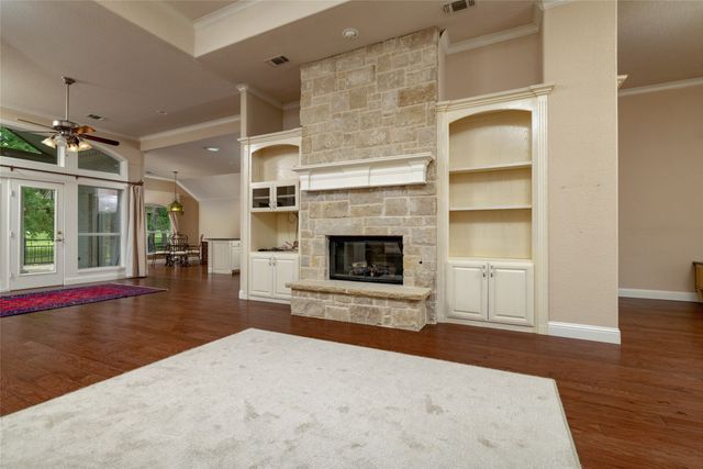 603 Runaway Bay Drive, Runaway Bay, TX 76426