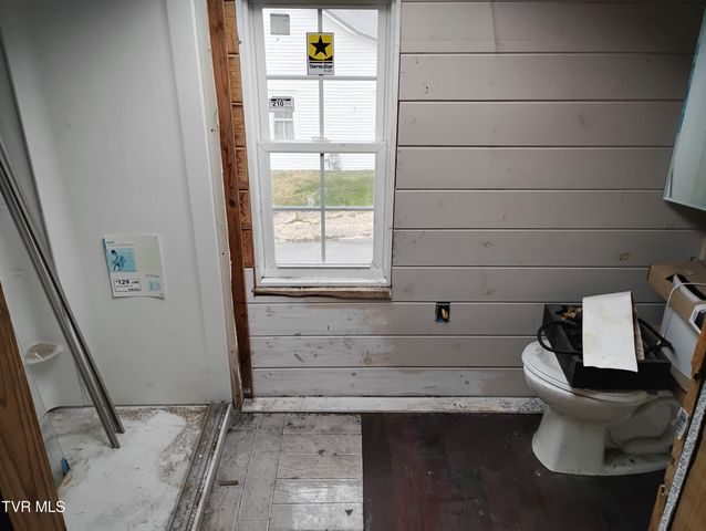 1101 Afton Street, Johnson City, TN 37601