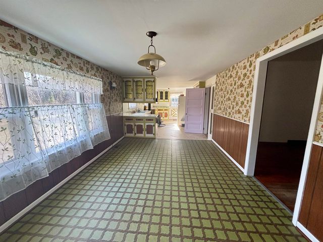 421 W Washington Road, Farwell, MI 48622