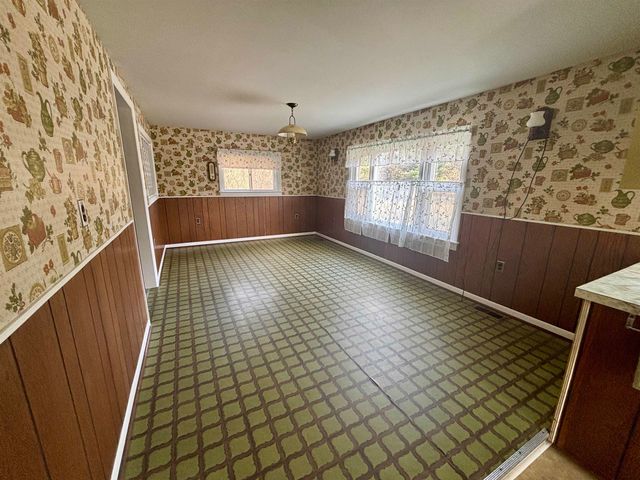 421 W Washington Road, Farwell, MI 48622