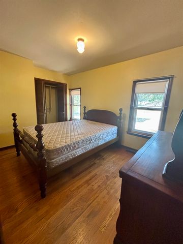 421 W Washington Road, Farwell, MI 48622