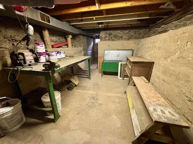 421 W Washington Road, Farwell, MI 48622