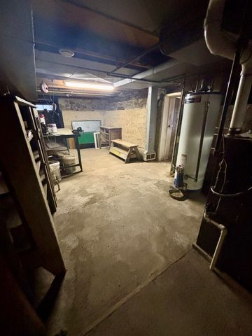 421 W Washington Road, Farwell, MI 48622