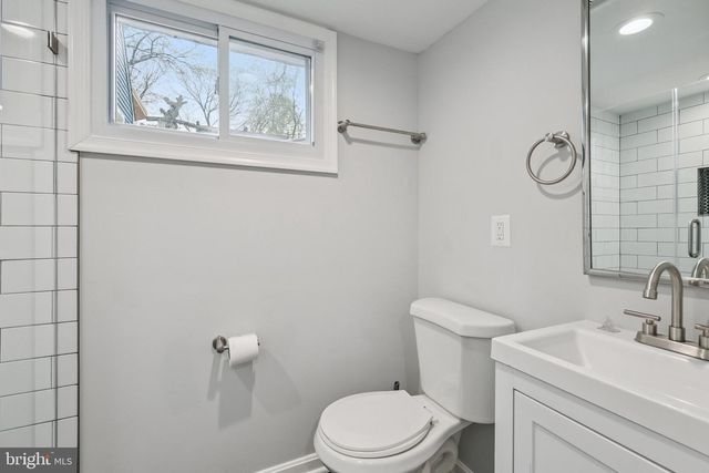 1404 BEAVER HEIGHTS LN, Capitol Heights, MD 20743