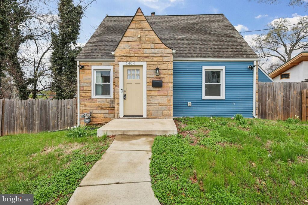 1404 BEAVER HEIGHTS LN, Capitol Heights, MD 20743