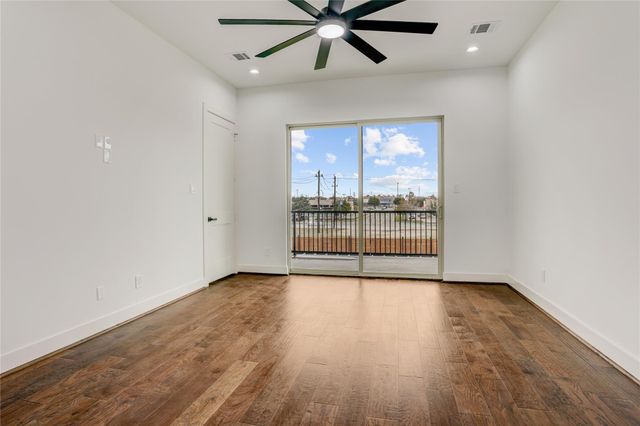 6814 Hartland Avenue, Houston, TX 77055