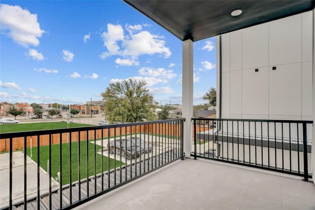 6814 Hartland Avenue, Houston, TX 77055