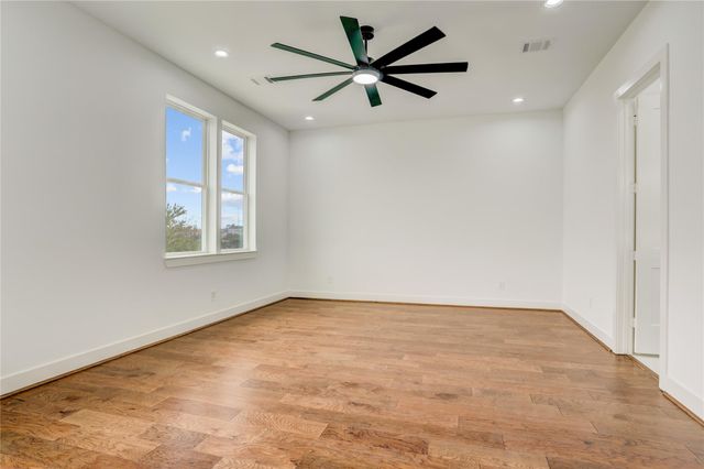 6814 Hartland Avenue, Houston, TX 77055