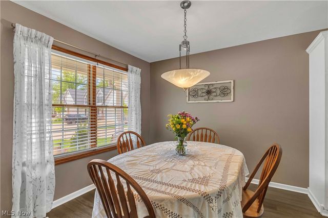 363 Northcoast Point Drive, Eastlake, OH 44095