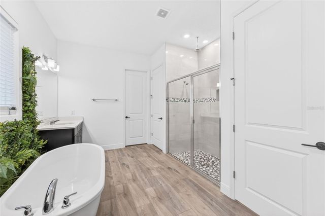 19076 PLANETREE STREET, Orlando, FL 32827