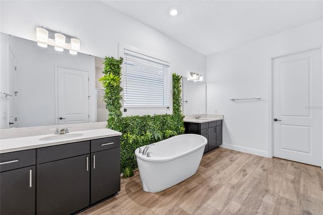 19076 PLANETREE STREET, Orlando, FL 32827