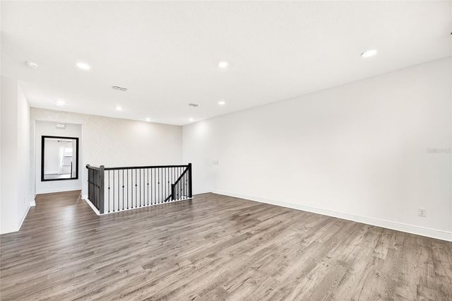 19076 PLANETREE STREET, Orlando, FL 32827