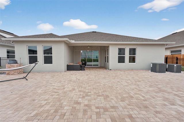 19076 PLANETREE STREET, Orlando, FL 32827