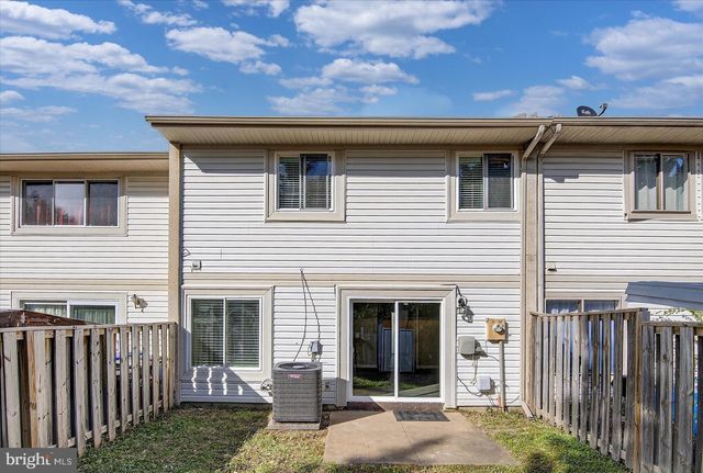 402 RENEAU WAY, Herndon, VA 20170