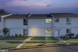 402 RENEAU WAY, Herndon, VA 20170