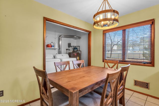 347 Western Boulevard, Berkeley, NJ 08721