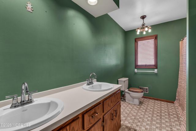 347 Western Boulevard, Berkeley, NJ 08721