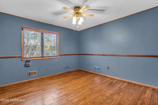 347 Western Boulevard, Berkeley, NJ 08721