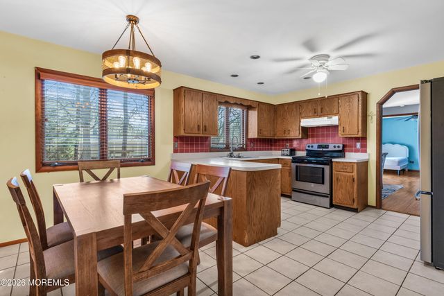 347 Western Boulevard, Berkeley, NJ 08721