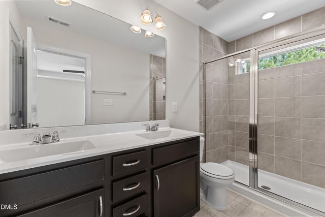 102 Harvest Oaks Lane 59, Durham, NC 27703