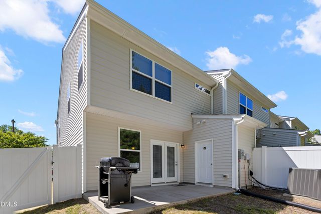 102 Harvest Oaks Lane 59, Durham, NC 27703