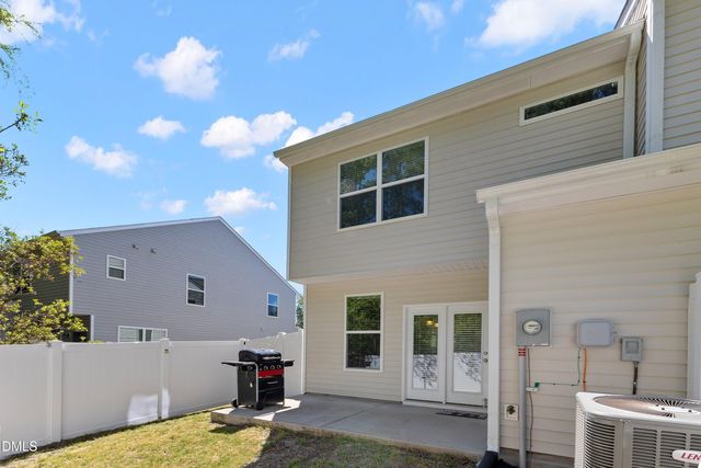 102 Harvest Oaks Lane 59, Durham, NC 27703