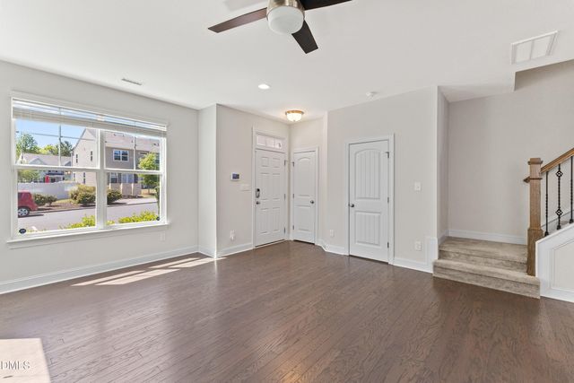 102 Harvest Oaks Lane 59, Durham, NC 27703