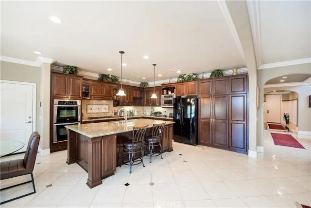 3209 Stoneberry Lane, Corona, CA 92882